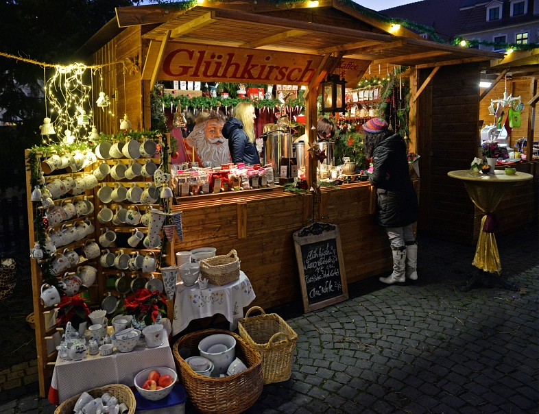 Stand auf dem Delitzscher Adventsmarkt © C. Maurer/Stadt Delitzsch